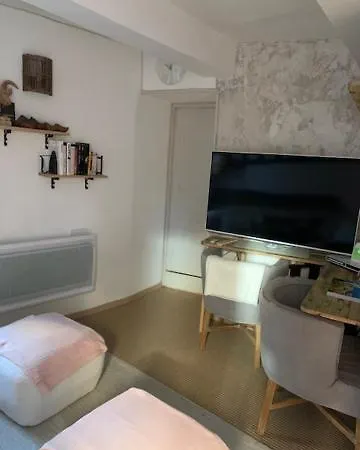 Vakantiehuis La Petite Adresse De Rose *